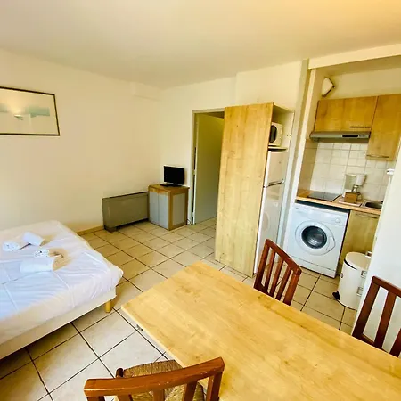 Graziella 326 Daire Juan-les-Pins